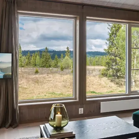 Solglimt, Mountain In Golsfjellet With Jacuzzi بيت للعطل غول