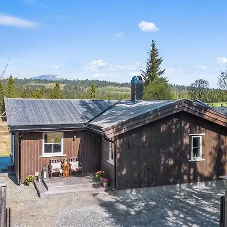 بيت للعطل Solglimt, Mountain In Golsfjellet With Jacuzzi غول